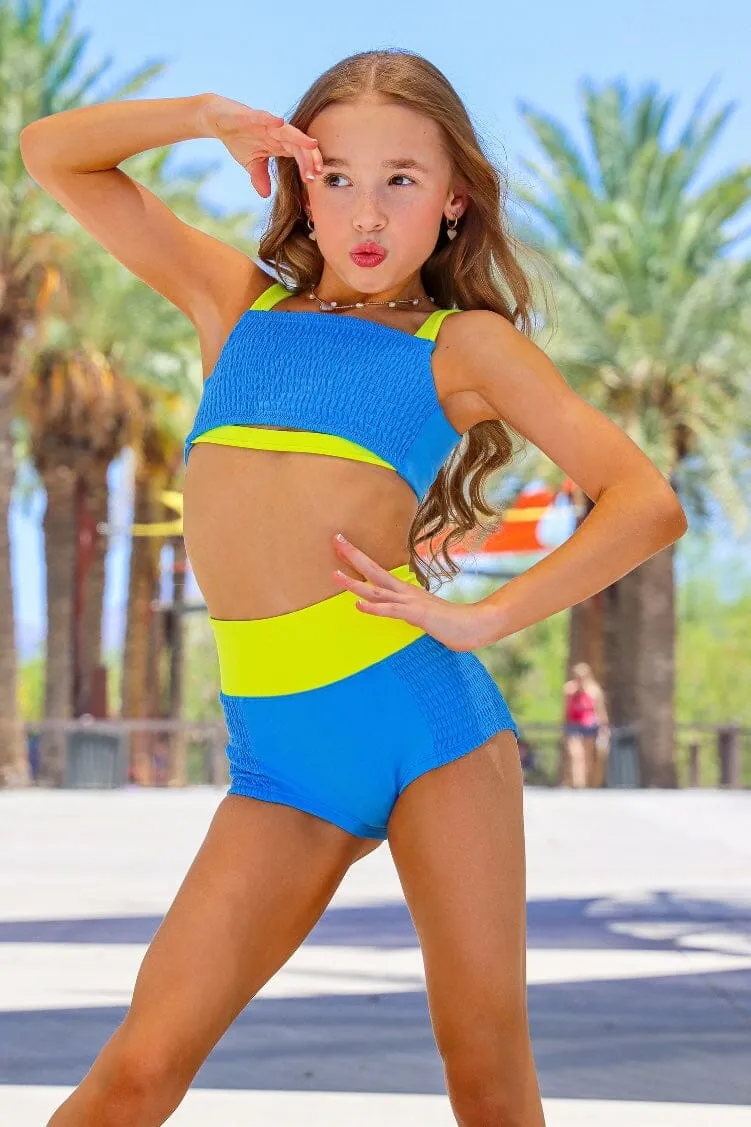Caitlyn Grace Trunks